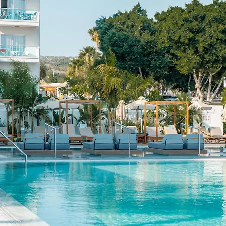 Kapetanios Bay 3* Protaras