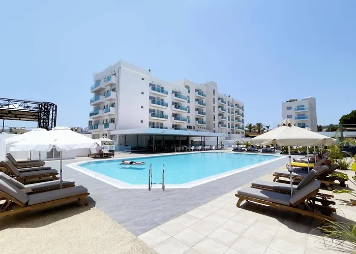 Kapetanios Bay Hotel Protaras