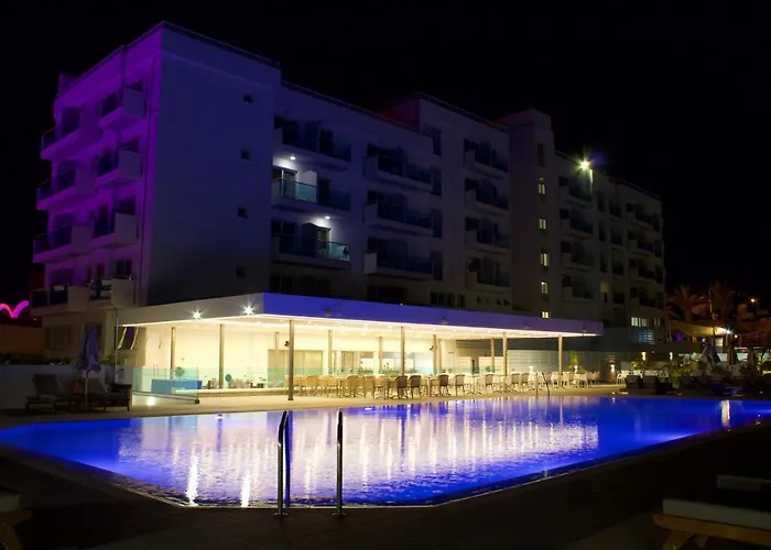 Kapetanios Bay Отель 3*