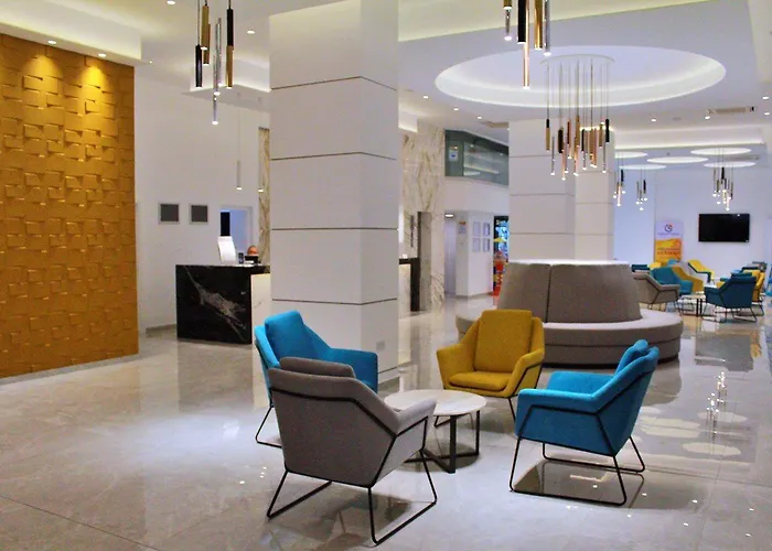 Kapetanios Bay Отель Протарас