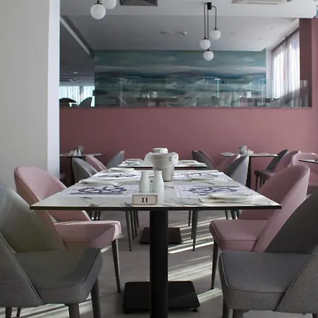 Kapetanios Bay فندق بروتاراس