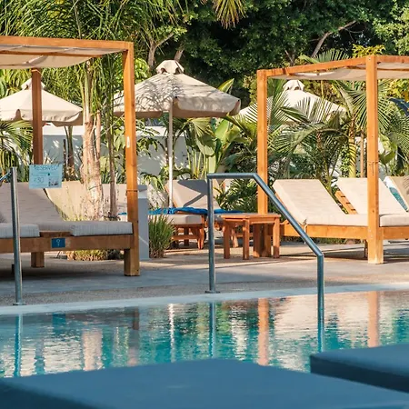 فندق Kapetanios Bay