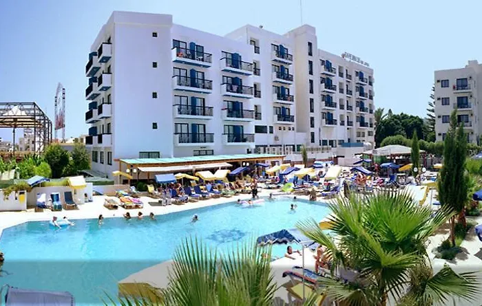 Kapetanios Bay Hotel Protaras