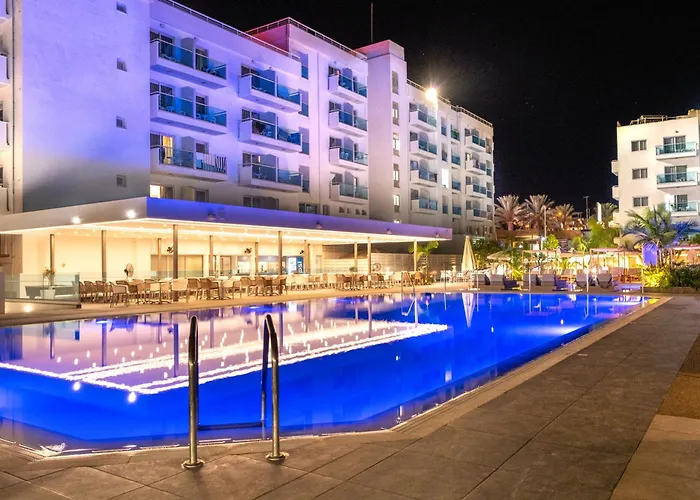 Kapetanios Bay Protaras