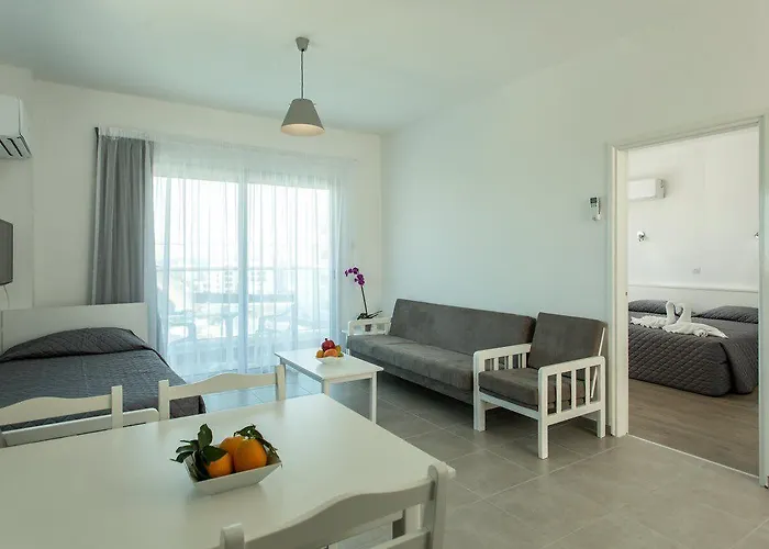 Kapetanios Bay 3* Protaras