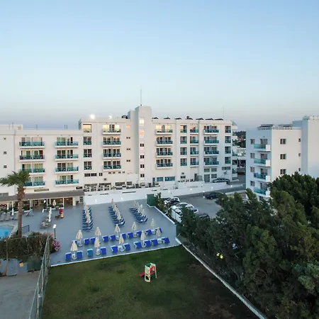 Kapetanios Bay Hotel Protaras